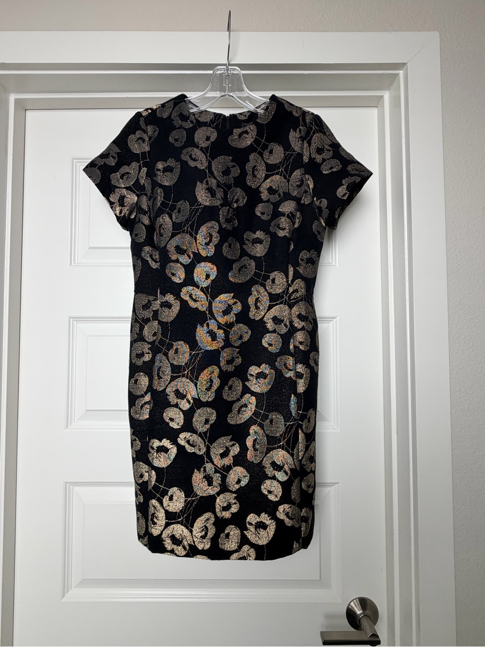 Ann Taylor - Black & Gold Floral-Print Shift Dress with pockets